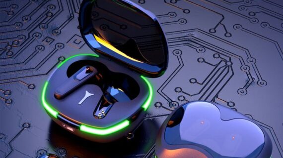 TWS, Headset, dan Smartwatch: Aksesoris HP yang Harus Dimiliki Pelajar Kebumen