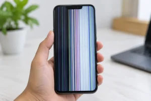 Layar HP Bergaris? Kenali Penyebab dan Cara Mengatasinya